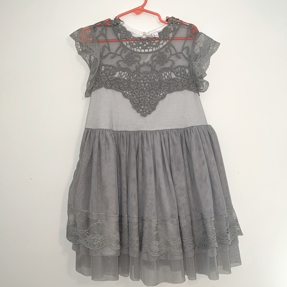 Boutique dress in perfect condition BEAUTIFUL size 4